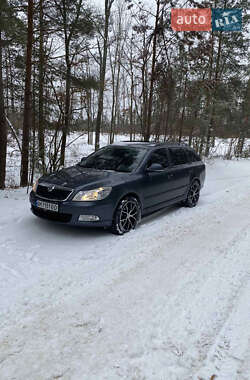 Універсал Skoda Octavia 2010 в Коростишеві