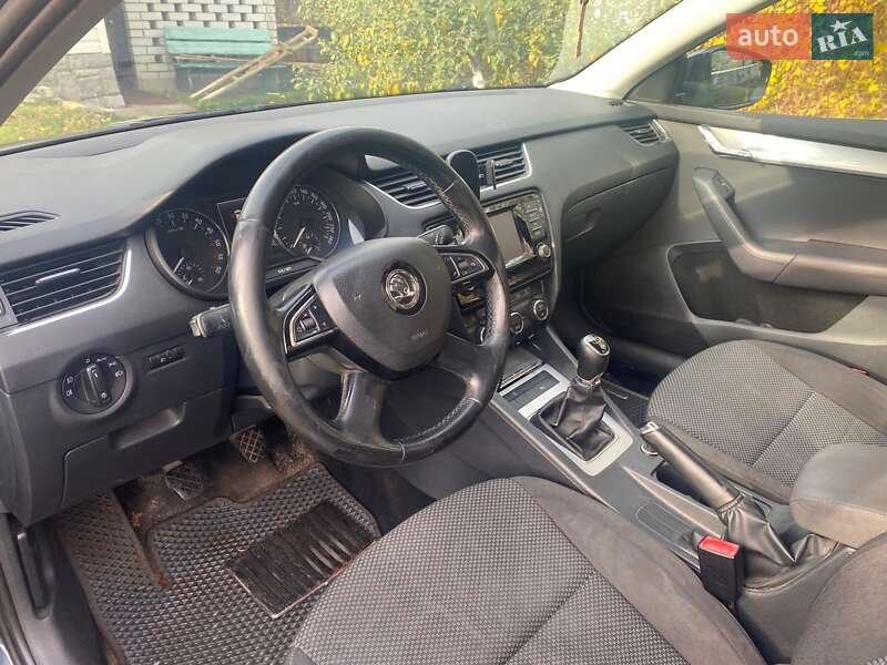 Универсал Skoda Octavia 2014 в Черкассах фото 4 Универсал Skoda Octavia 2014 в Черкассах