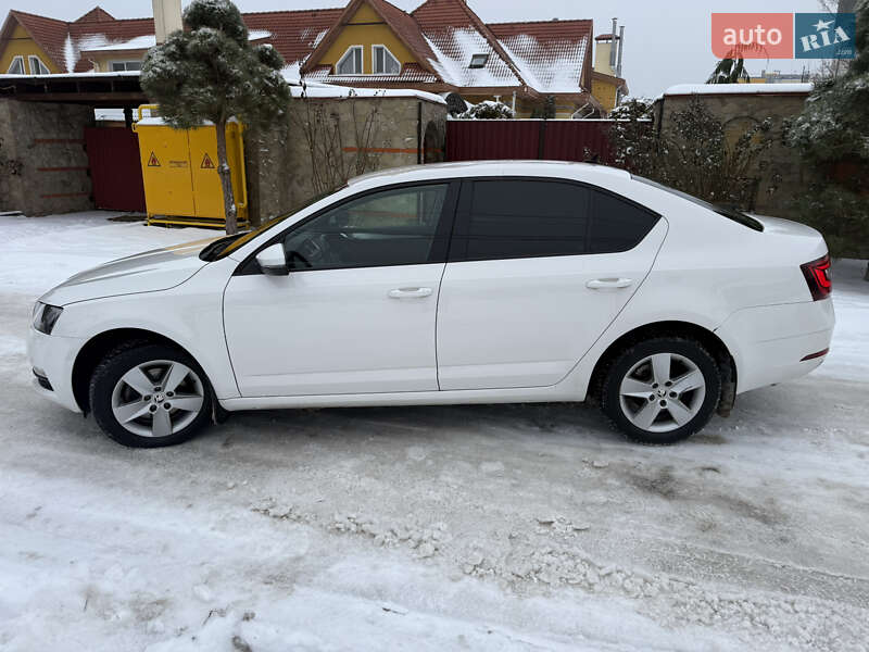 Лифтбек Skoda Octavia 2018 в Киеве