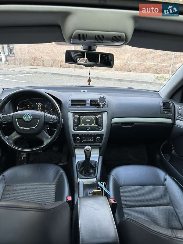 Универсал Skoda Octavia 2012 в Одессе