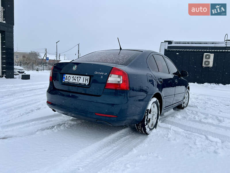 Ліфтбек Skoda Octavia 2012 в Ужгороді