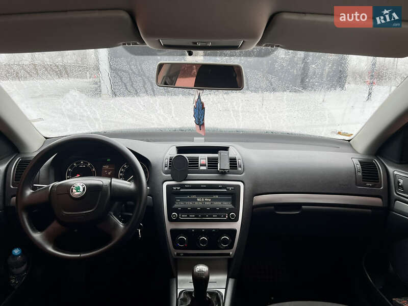 Ліфтбек Skoda Octavia 2012 в Ужгороді