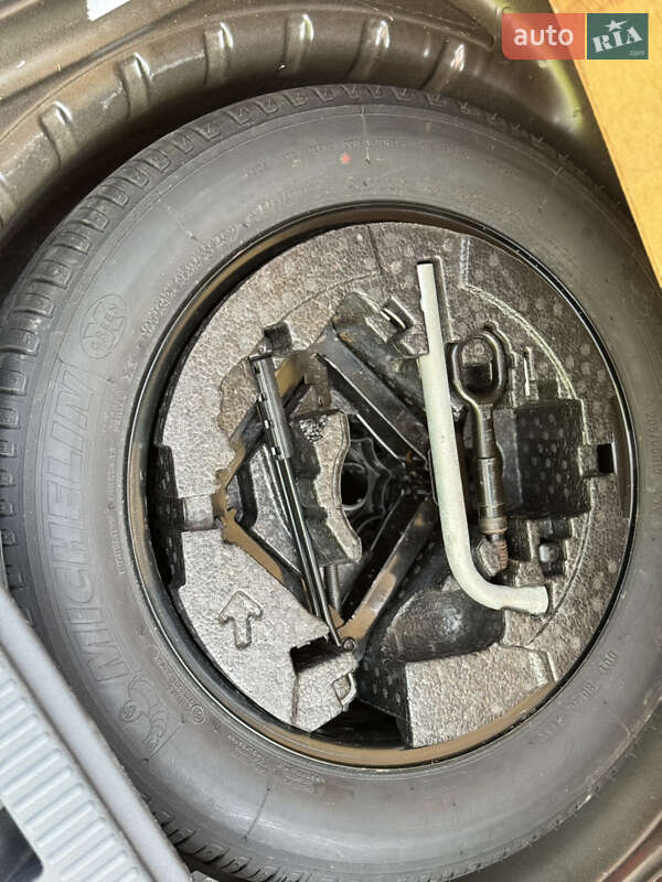 Универсал Skoda Octavia 2016 в Хмельницком