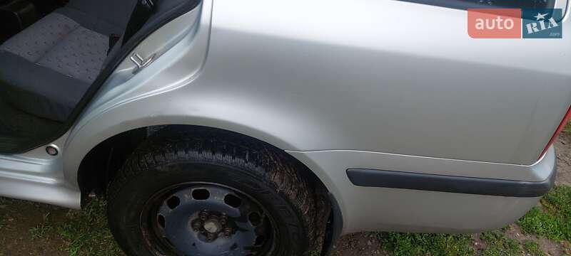 Универсал Skoda Octavia 2003 в Подгайцах