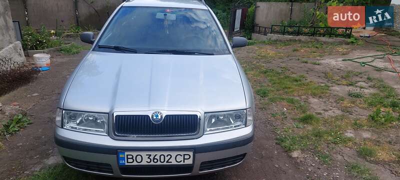 Универсал Skoda Octavia 2003 в Подгайцах