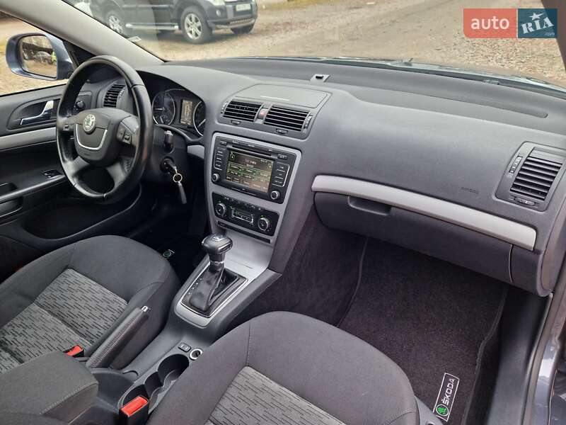 Універсал Skoda Octavia 2012 в Києві фото 36 Універсал Skoda Octavia 2012 в Києві