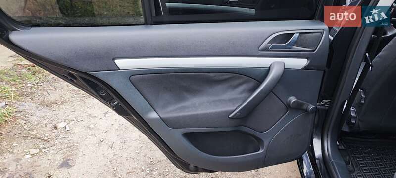 Ліфтбек Skoda Octavia 2010 в Кам'янець-Подільському