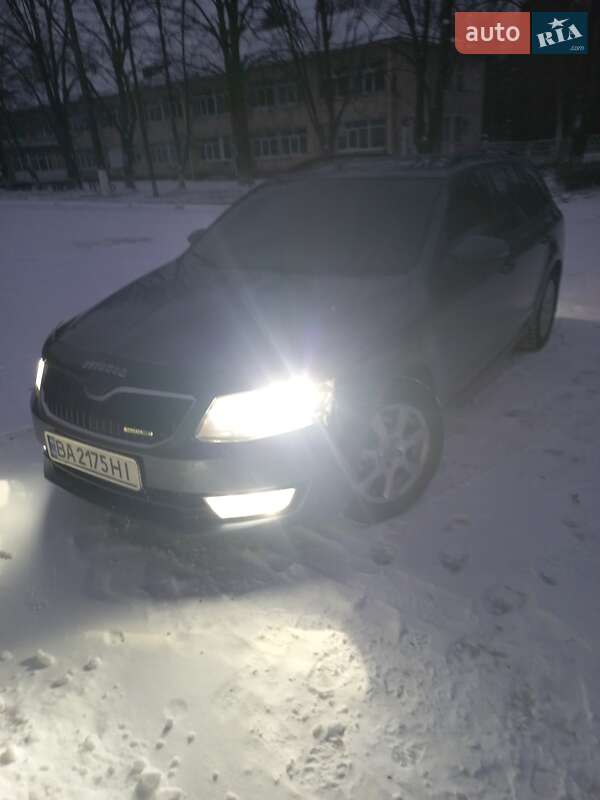 Універсал Skoda Octavia 2014 в Кропивницькому