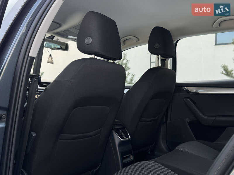 Универсал Skoda Octavia 2016 в Луцке