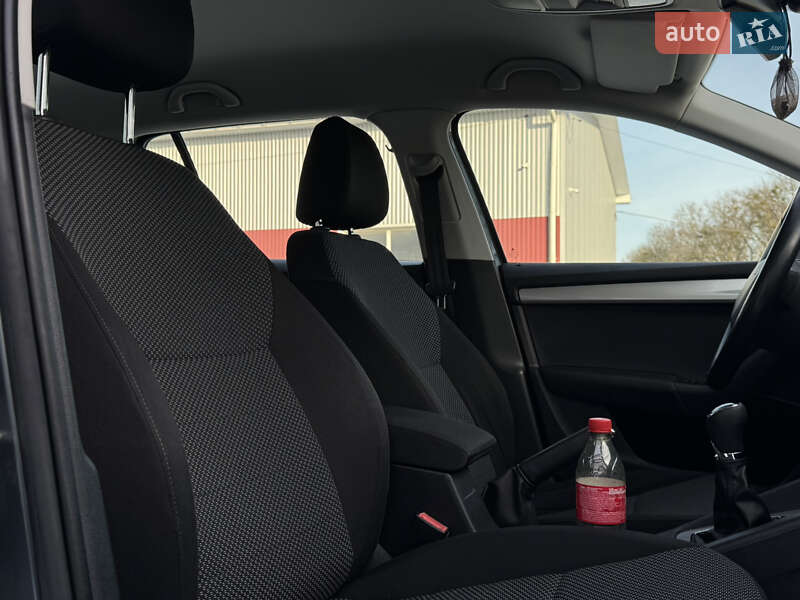 Универсал Skoda Octavia 2016 в Луцке