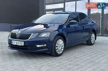 Лифтбек Skoda Octavia 2017 в Тернополе