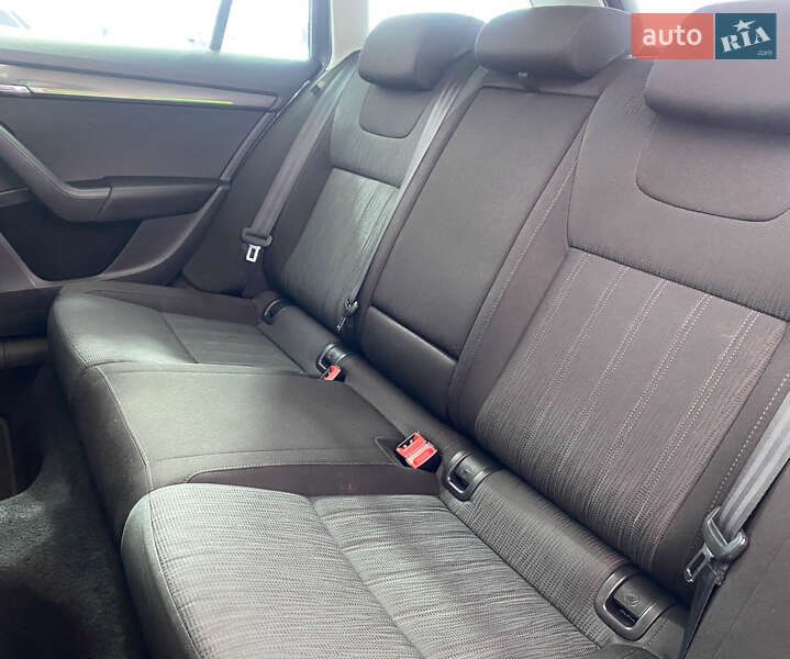 Универсал Skoda Octavia 2017 в Львове фото 26 Универсал Skoda Octavia 2017 в Львове