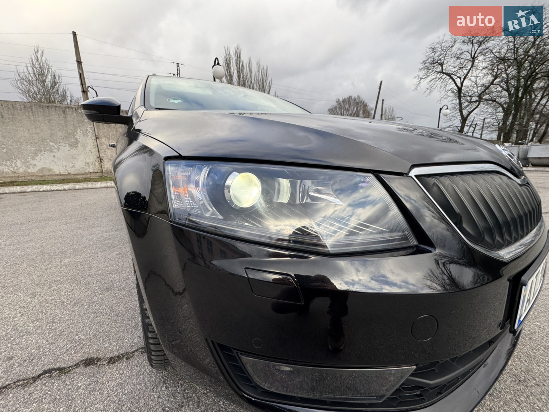 Skoda Octavia 2015 VIN TMBJJ9NE6G0027708 фото оголошення 2 з 5