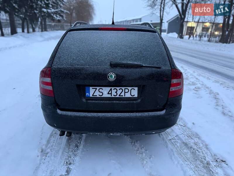 Універсал Skoda Octavia 2008 в Звягелі