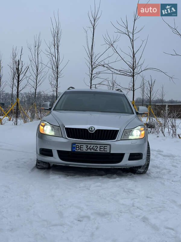 Универсал Skoda Octavia 2009 в Киеве фото 2 Универсал Skoda Octavia 2009 в Киеве