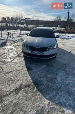 Універсал Skoda Octavia 2017 в Львові