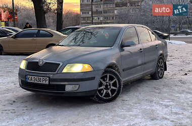 Лифтбек Skoda Octavia 2006 в Киеве