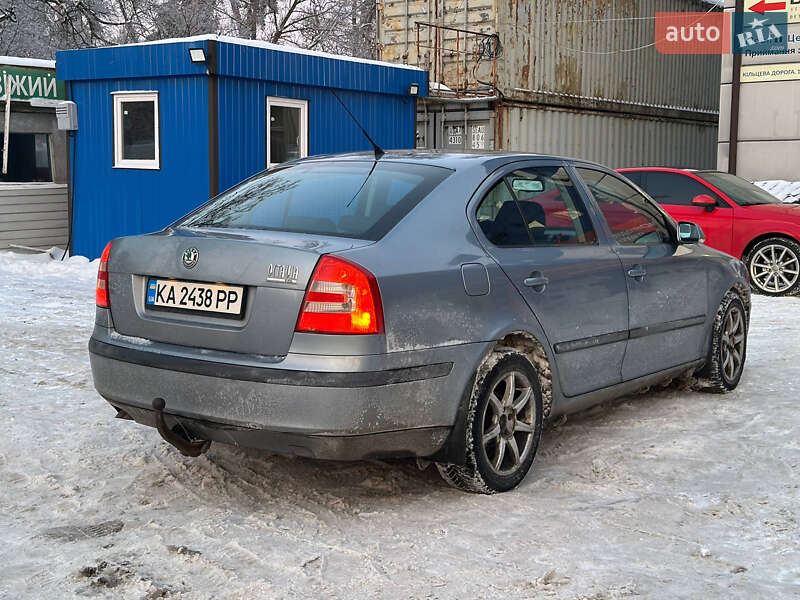 Лифтбек Skoda Octavia 2006 в Киеве