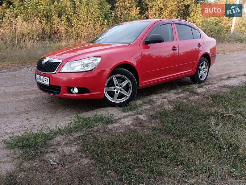 Лифтбек Skoda Octavia 2012 в Смеле фото 4 Лифтбек Skoda Octavia 2012 в Смеле