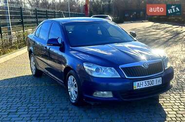 Ліфтбек Skoda Octavia 2010 в Кам'янському