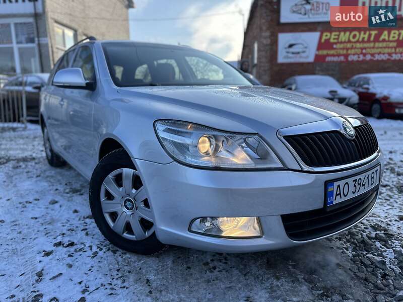 Skoda Octavia 2011 Skoda Octavia 2011