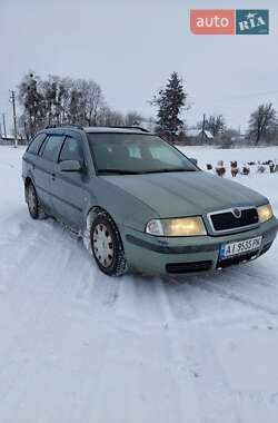 Универсал Skoda Octavia 2002 в Володарке