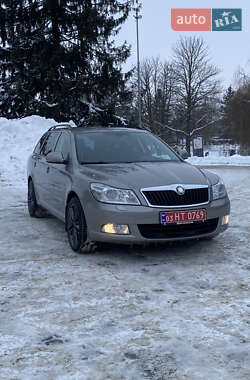 Универсал Skoda Octavia 2009 в Луцке