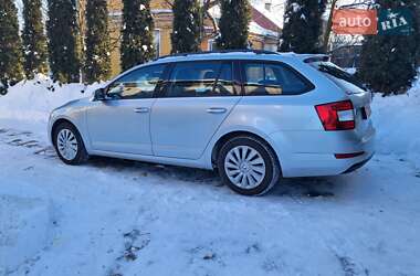 Универсал Skoda Octavia 2016 в Нововолынске