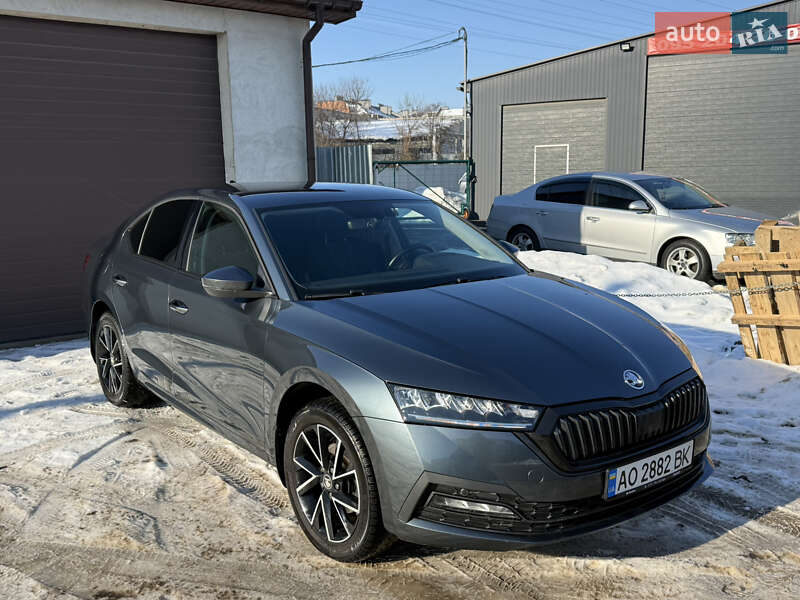 Лифтбек Skoda Octavia 2020 в Ужгороде