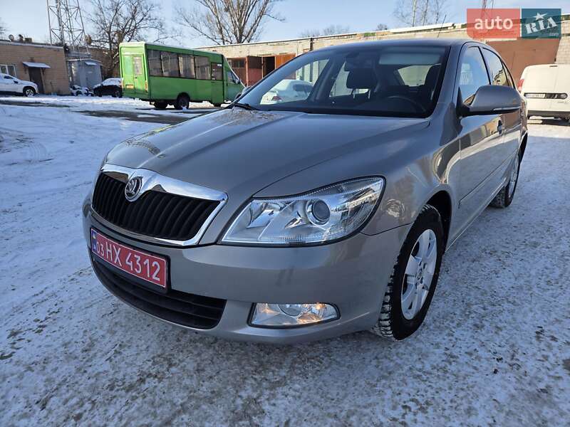 Лифтбек Skoda Octavia 2009 в Полтаве
