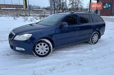 Універсал Skoda Octavia 2011 в Чернігові