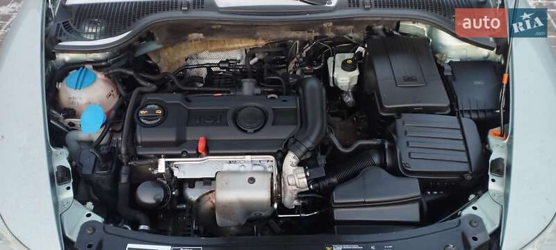 Универсал Skoda Octavia 2009 в Кривом Роге фото 3 Универсал Skoda Octavia 2009 в Кривом Роге