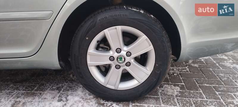 Универсал Skoda Octavia 2009 в Кривом Роге фото 17 Универсал Skoda Octavia 2009 в Кривом Роге