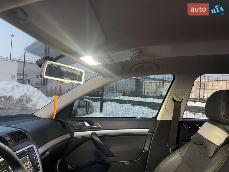 Универсал Skoda Octavia 2013 в Мукачево