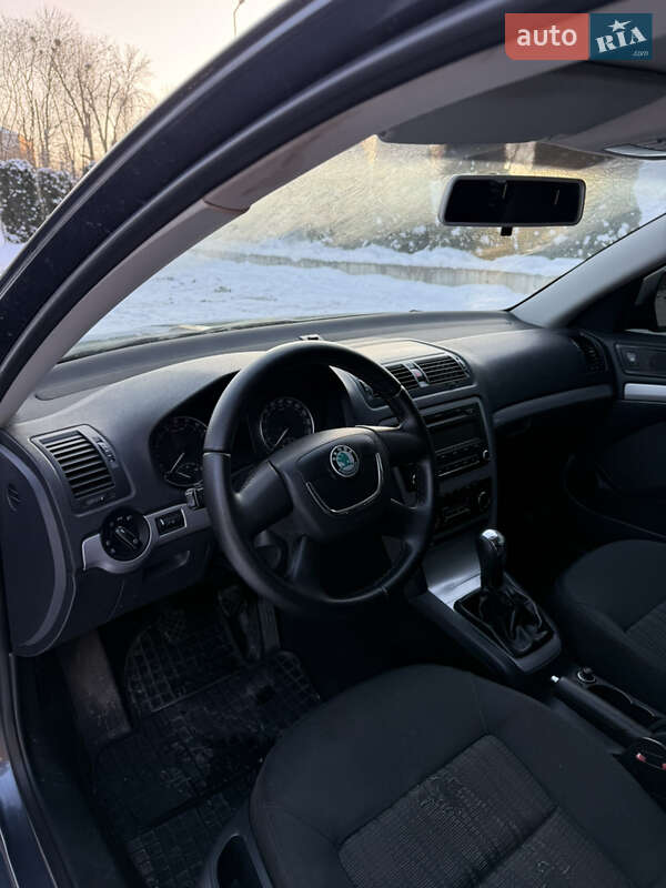 Универсал Skoda Octavia 2010 в Хмельницком