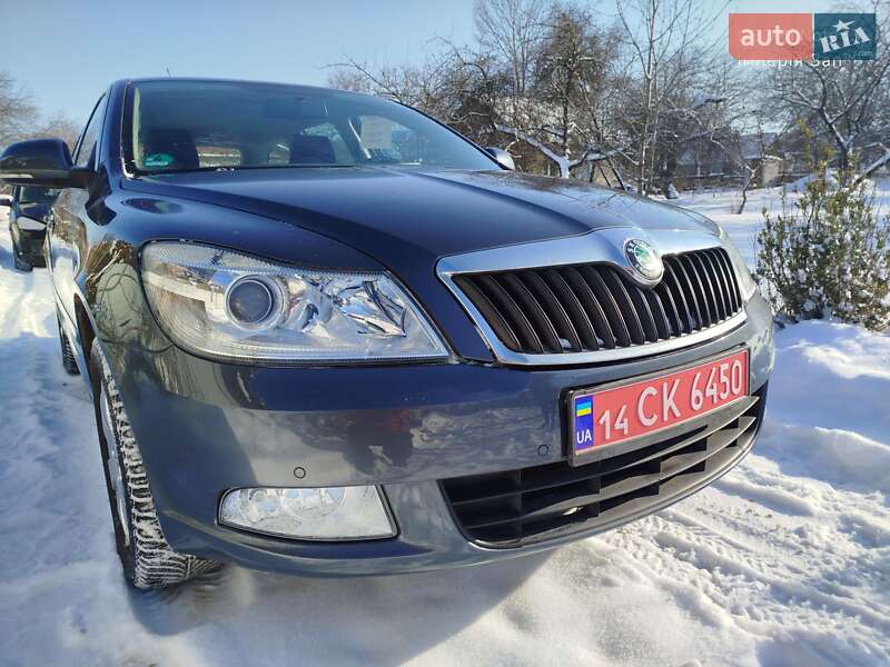 Универсал Skoda Octavia 2009 в Дунаевцах