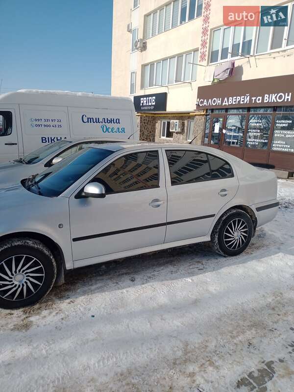 Лифтбек Skoda Octavia 2010 в Каменец-Подольском