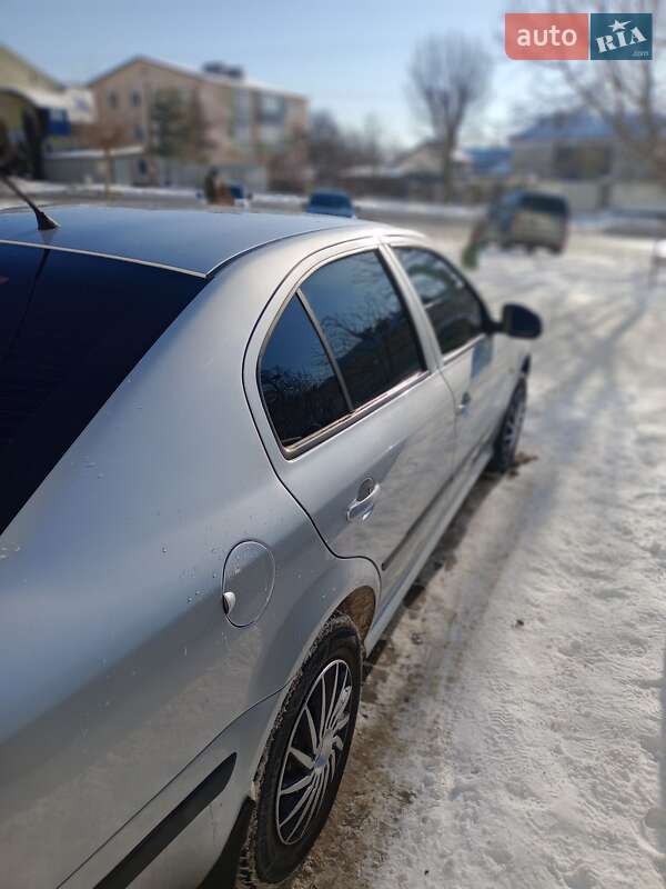 Лифтбек Skoda Octavia 2010 в Каменец-Подольском