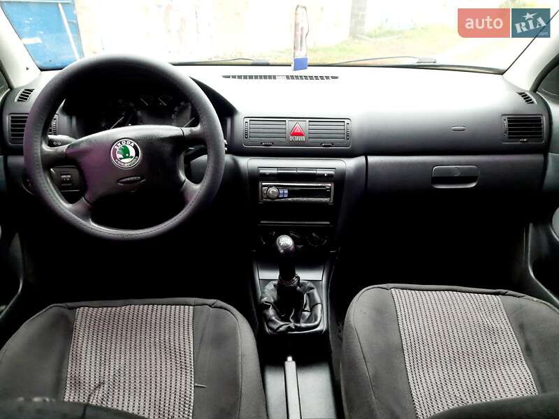 Лифтбек Skoda Octavia 2005 в Тарановке