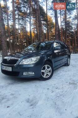 Универсал Skoda Octavia 2010 в Сумах