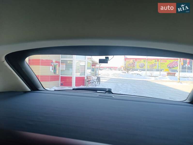 Универсал Skoda Octavia 2015 в Ровно