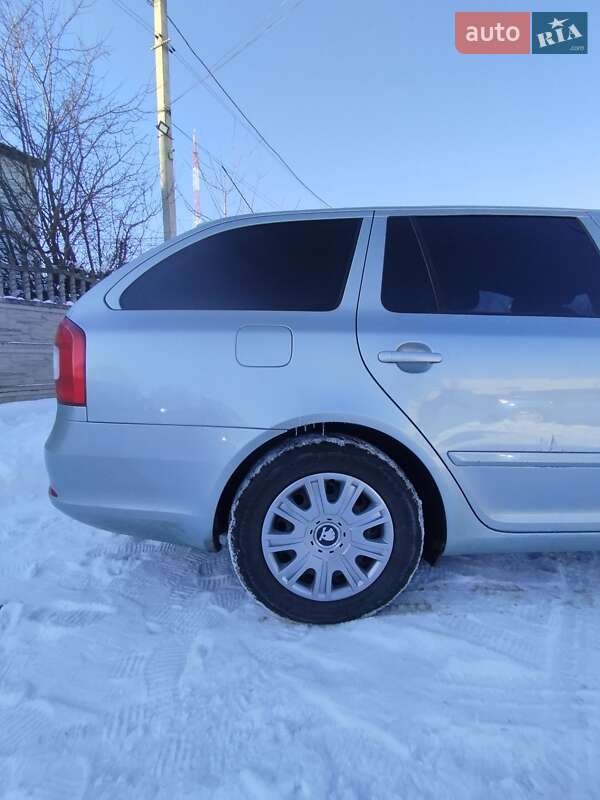 Универсал Skoda Octavia 2009 в Луцке фото 6 Универсал Skoda Octavia 2009 в Луцке