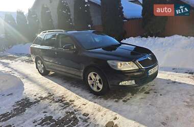 Универсал Skoda Octavia 2009 в Солотвине