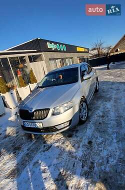 Лифтбек Skoda Octavia 2014 в Рахове