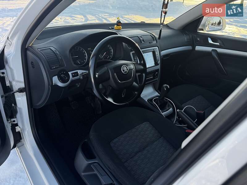 Универсал Skoda Octavia 2009 в Почаеве фото 16 Универсал Skoda Octavia 2009 в Почаеве
