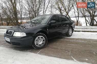 Лифтбек Skoda Octavia 2001 в Черкассах