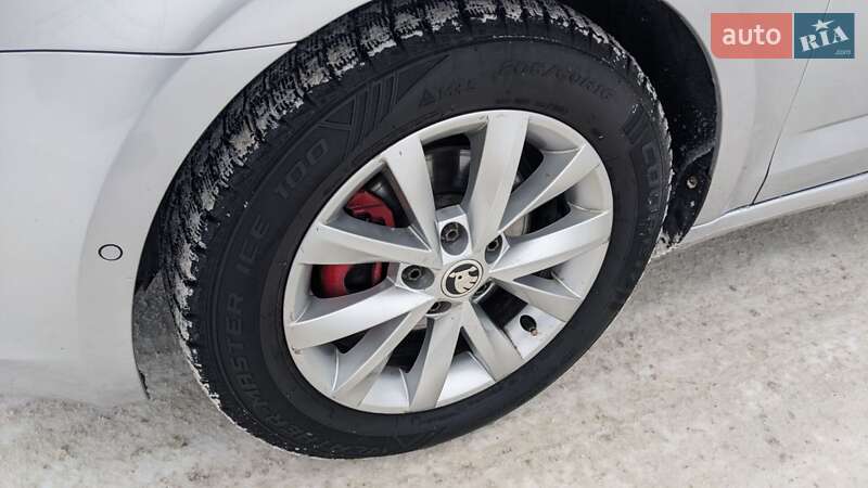 Универсал Skoda Octavia 2013 в Костополе