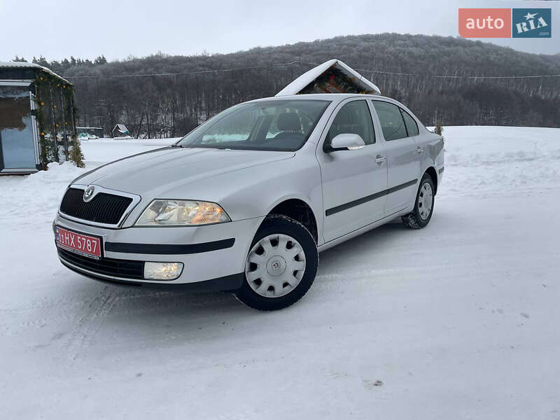 Лифтбек Skoda Octavia 2005 в Теребовле