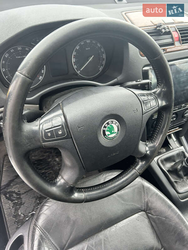 Лифтбек Skoda Octavia 2004 в Белой Церкви