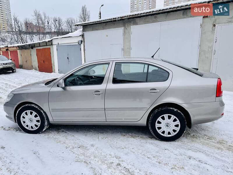 Skoda Octavia 2012 Skoda Octavia 2012